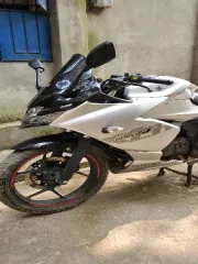 Suzuki GIXXER SF FI ABS